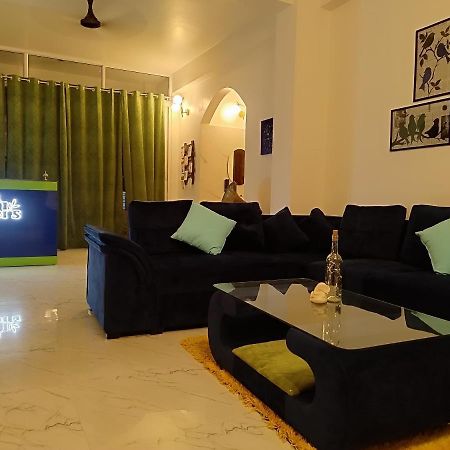Jubels Homestay Guwahati Exteriör bild