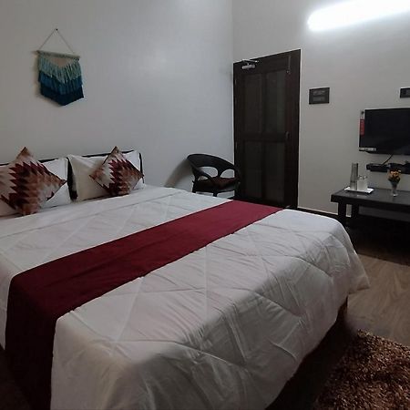 Jubels Homestay Guwahati Exteriör bild
