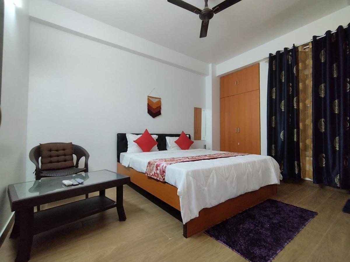 Jubels Homestay Guwahati Exteriör bild